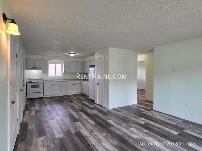 Building Photo - 22 Hillside Ln