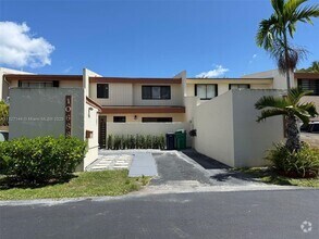 Building Photo - 10688 SW 76th Terrace