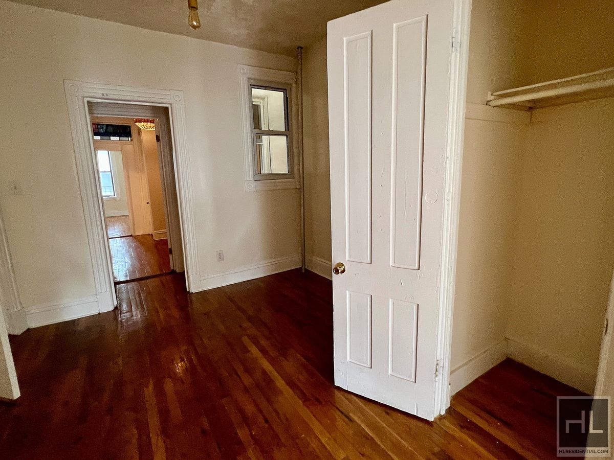 Building Photo - 4BR 1BA Turn Of The Century Floor Through Fulton St. Shophouse Brownstone w/ Bonus Room