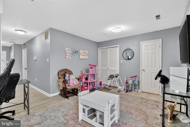 Building Photo - 3818 Early Glow Ln