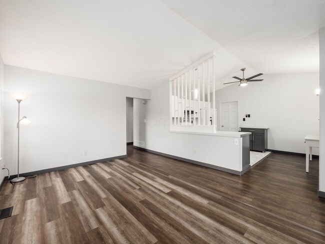 Building Photo - 7723 Stanlake Ct