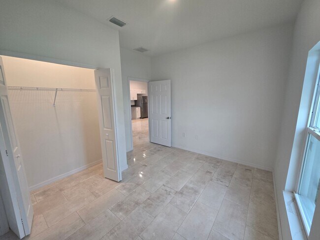 Building Photo - BRAND NEW CONSTRUCTION-3/2/1-MOVE IN READY