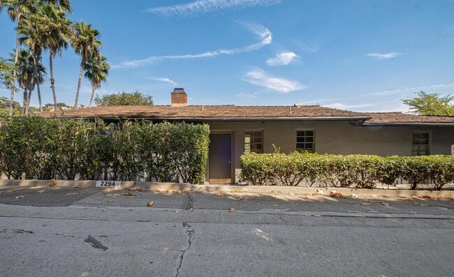 Building Photo - Fully Furnished: Mid-Century w/views of Griffith Observatory in the Hollywood Hills!