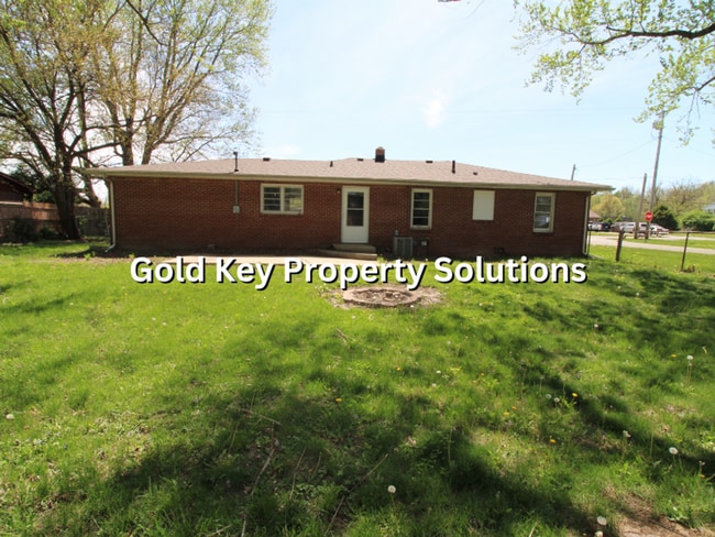 Building Photo - NORTH ANDERSON 3 BR 1 BA Brick Ranch with Central Air and Garage (NO SECTION 8)