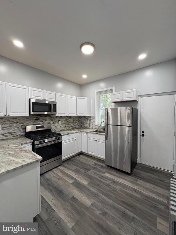 Building Photo - 2525 N 31st St