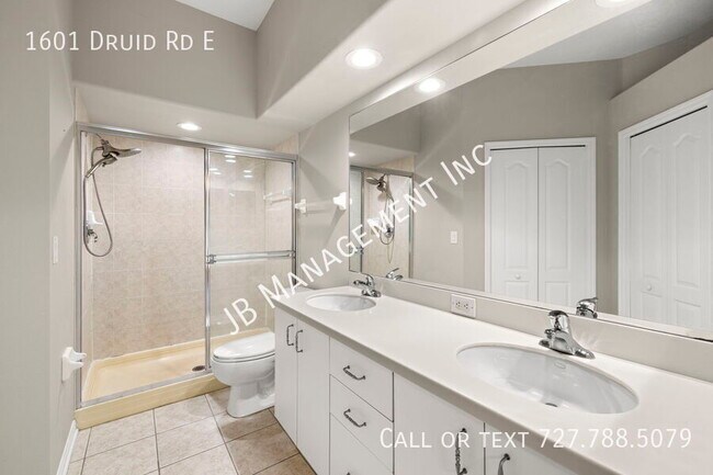 Building Photo - 1601 Druid Rd