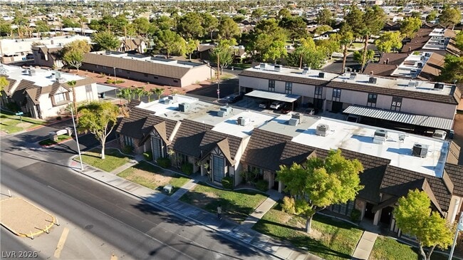 Building Photo - 6544 Ironbark Ln
