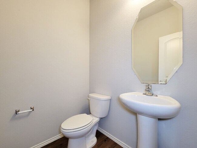 Building Photo - 5515 Peralta Mills Way