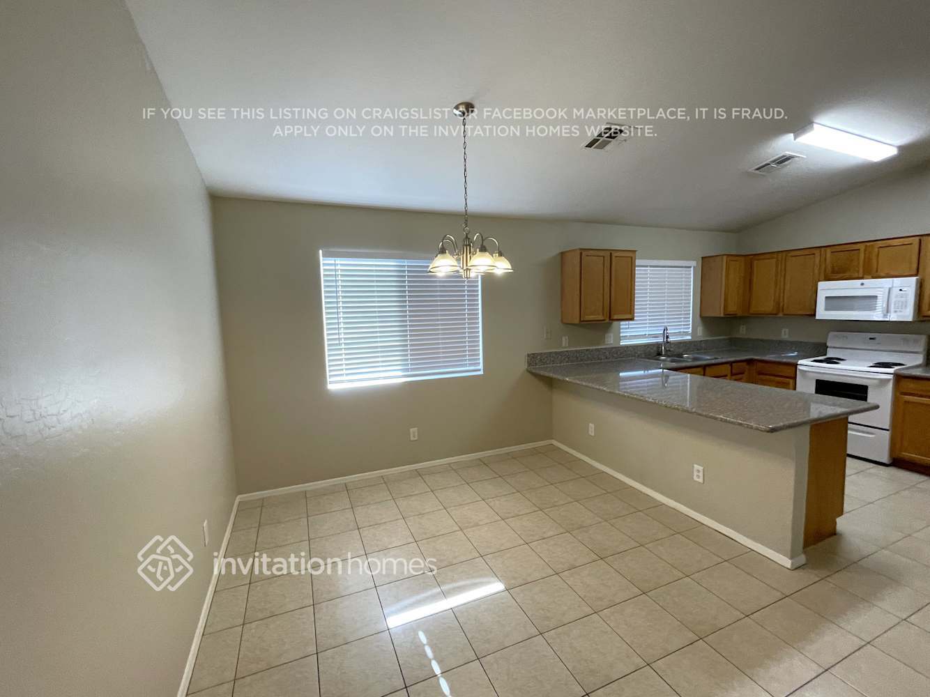 Building Photo - 23949 W Antelope Trail