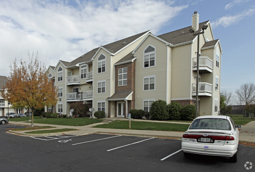 Primary Photo - Timberlake Village Apartments