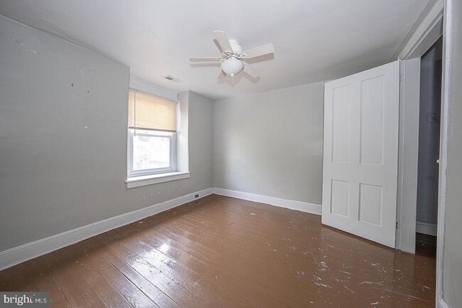 Building Photo - 3929 Terrace St