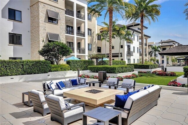 Building Photo - 1035 3rd Ave S