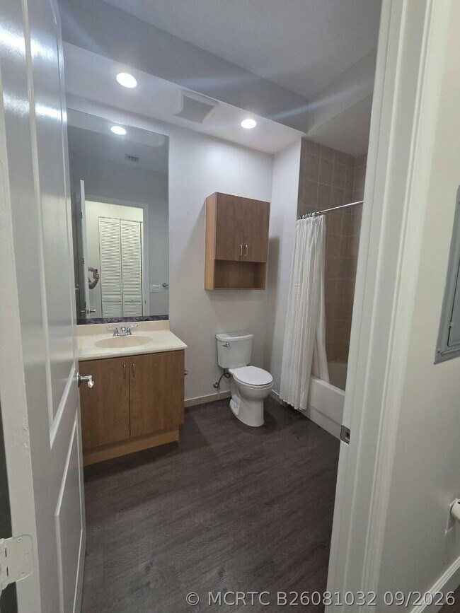 Building Photo - 2901 NW 126th Ave