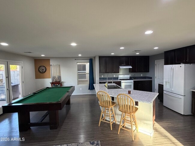 Building Photo - 25706 122nd Ave