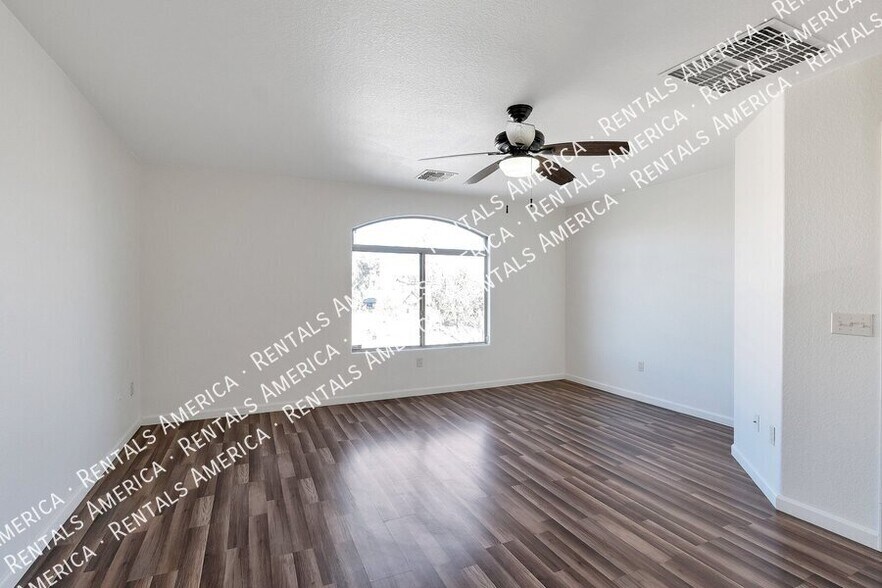 Building Photo - 6352 E Butte Stone Dr