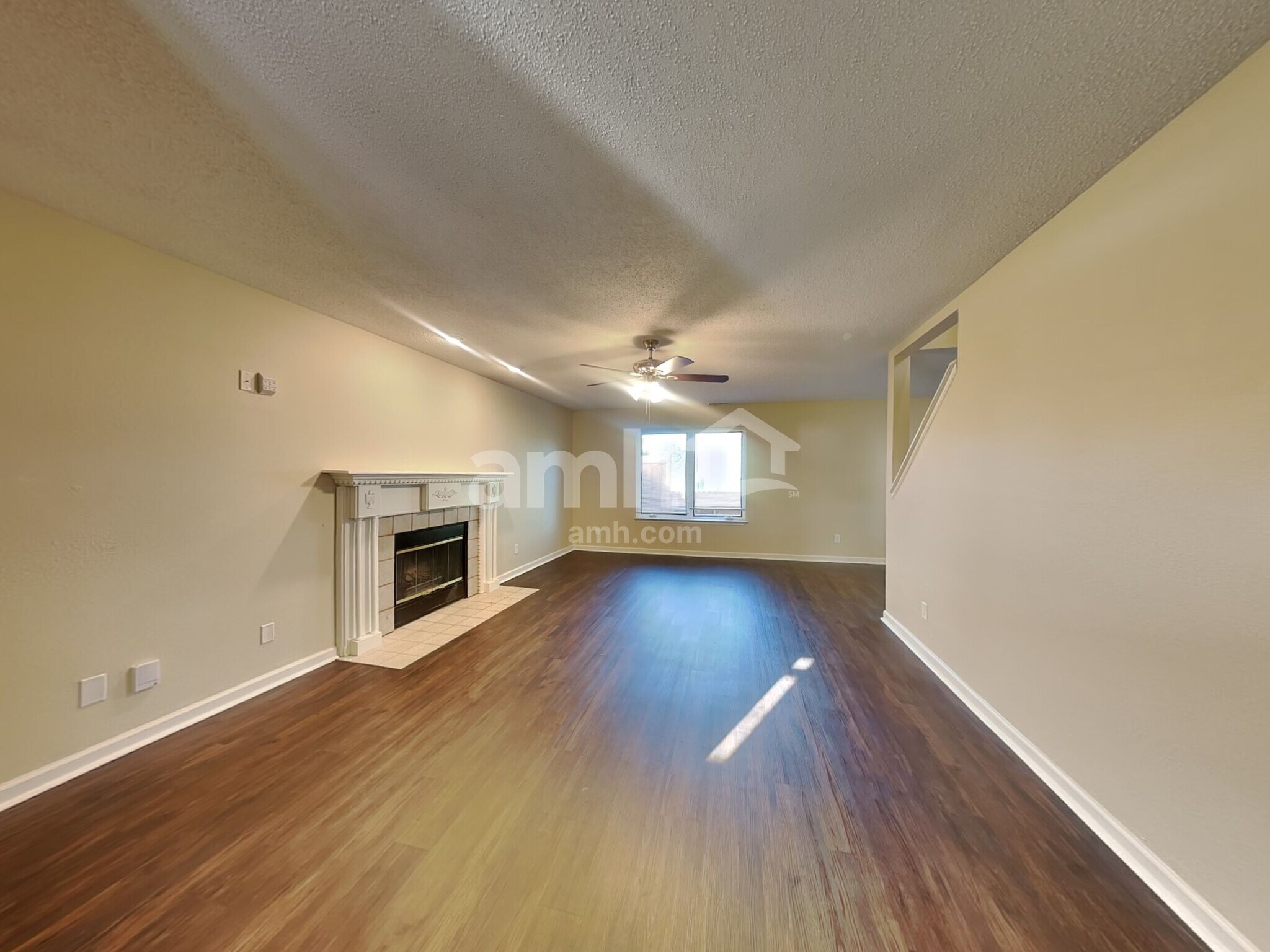 Building Photo - 1494 Blue Grass Pky