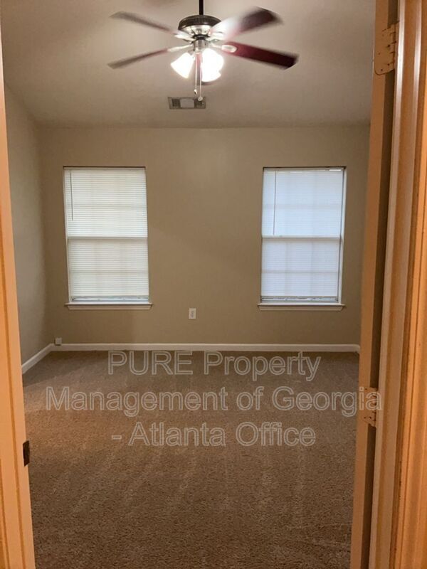 Building Photo - 2161 Del Lago Cir