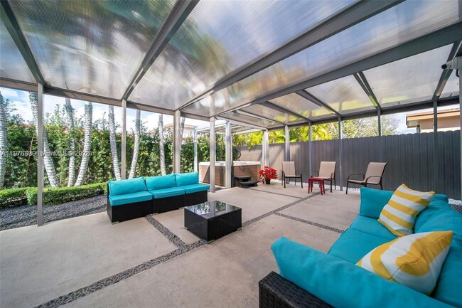 Building Photo - 3436 SW 88th Pl