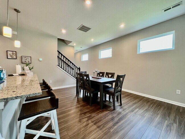 Building Photo - Fully Furnished Luxury Corporate Rental - Brand New Construciton