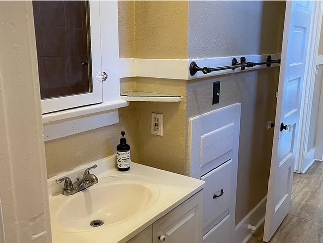 Building Photo - 743 Daisy Ave