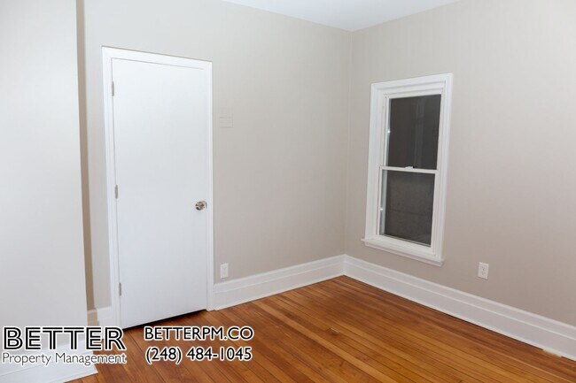 Building Photo - Modern Living in Mexicantown