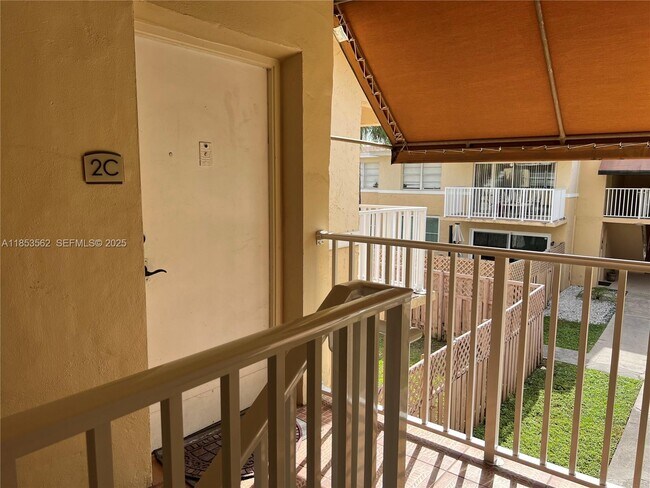 Building Photo - 4660 NW 79th Ave