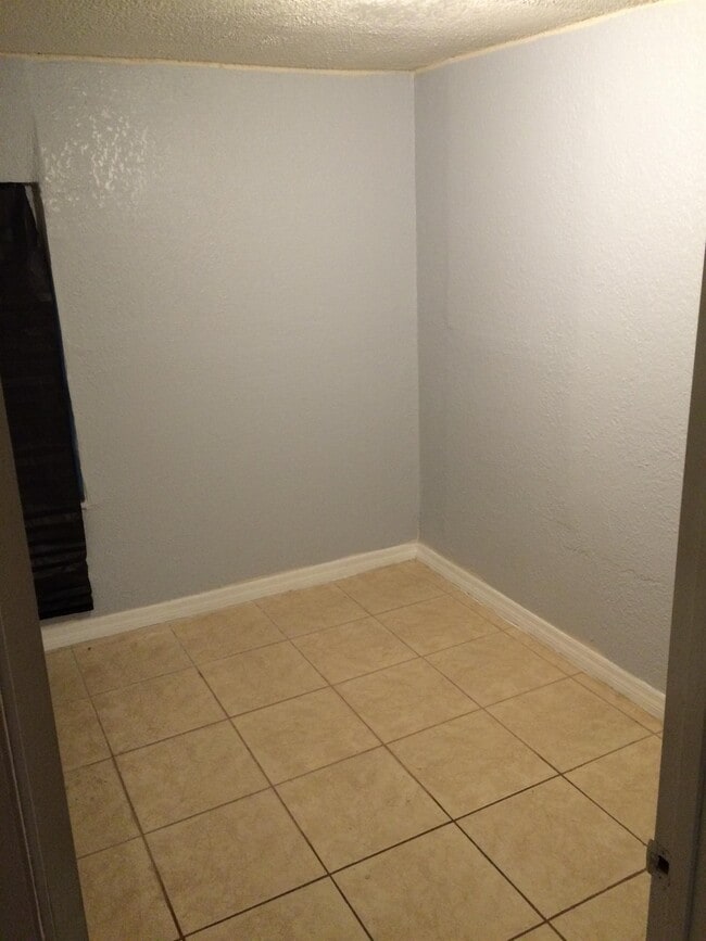 Building Photo - 4102 Pappy Kennedy St