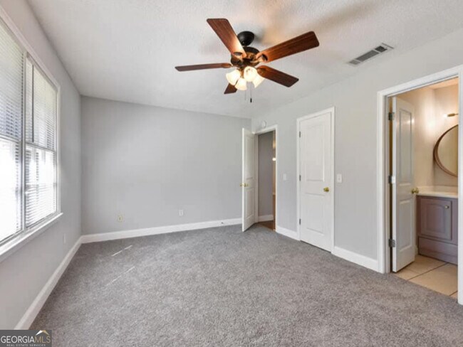 Building Photo - 206 Palmetto St