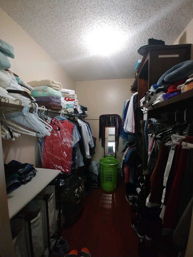 Building Photo - 671 W 35th Street  Riviera Beach FL 33404