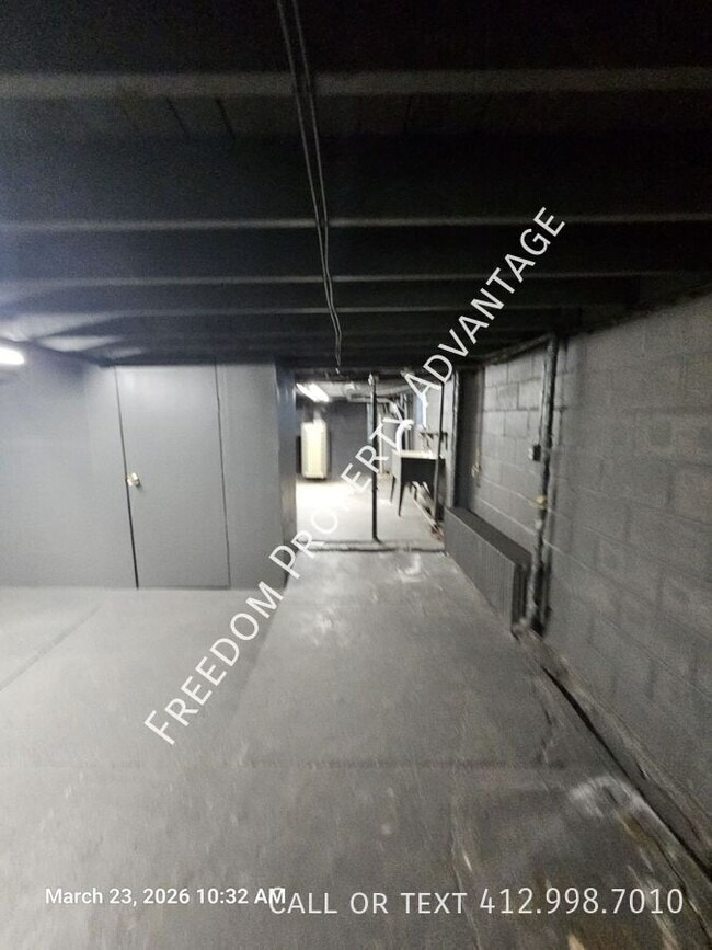 Building Photo - 1920 Idaho St