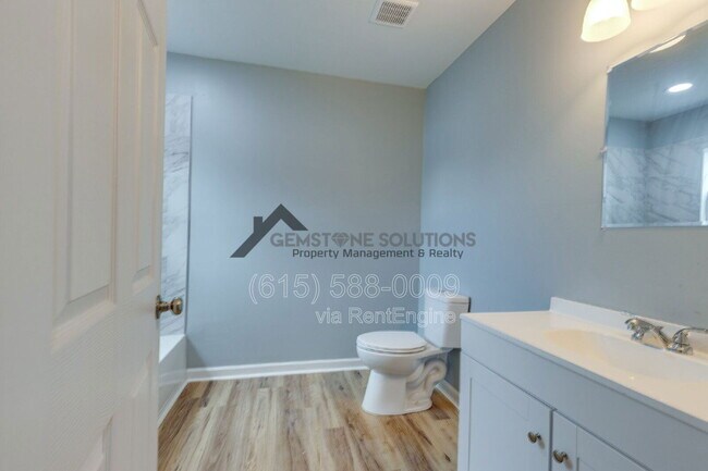 Building Photo - 2930 Primrose Cir