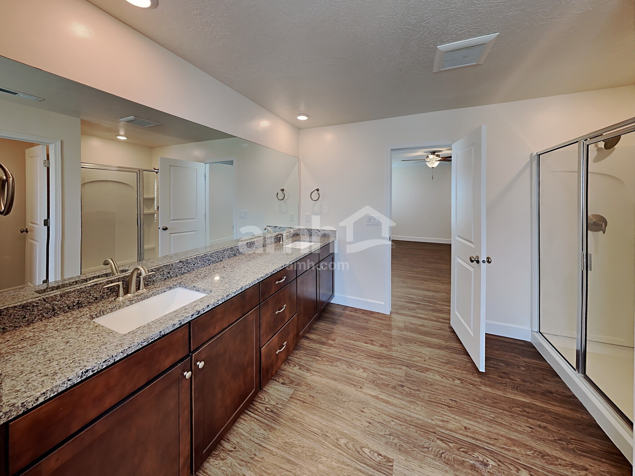 Building Photo - 2360 S Wild Horse Way