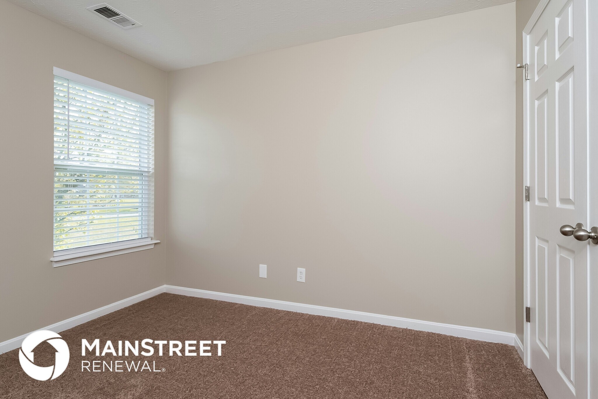 Building Photo - 11211 Sand Lake Ct