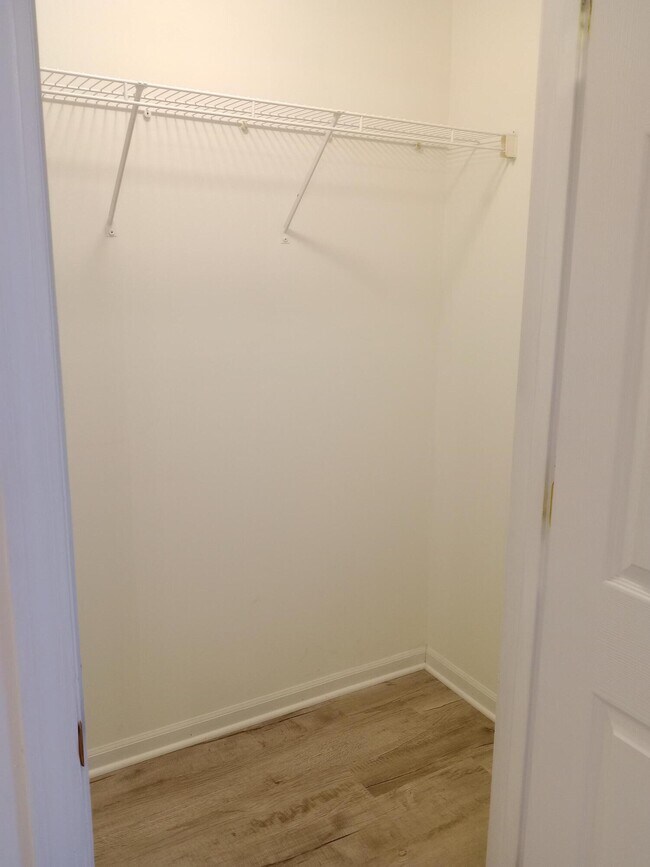 Building Photo - 5015 CARRIE RIDGE Dr