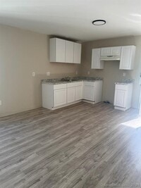 Building Photo - 50 Hunters Ave