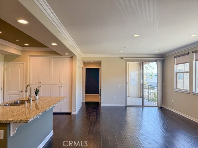 Building Photo - 444 Maravilla Ln