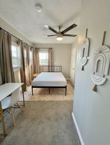 Building Photo - 1003 W Harrison Ave