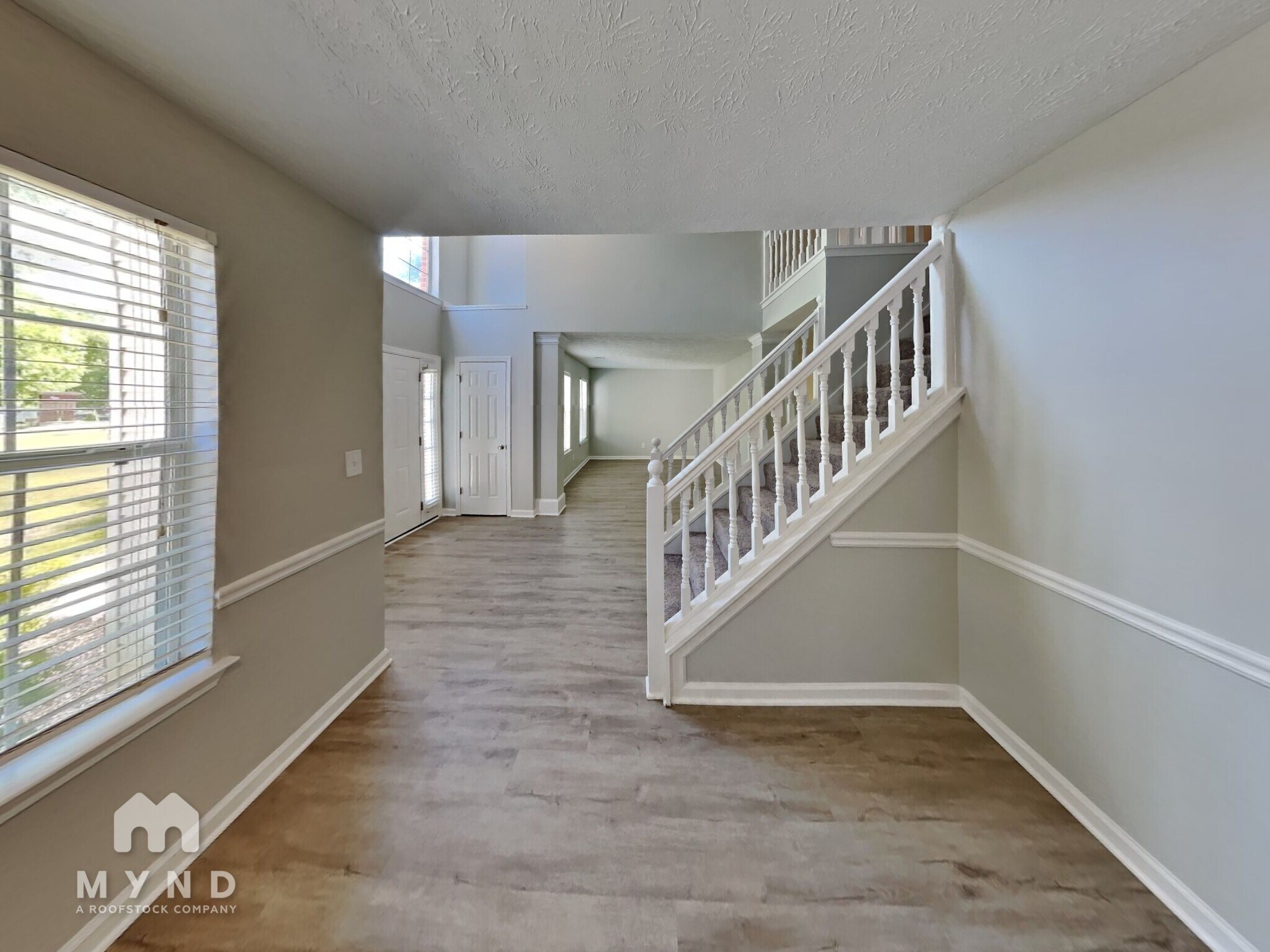 Building Photo - 2469 Mead Ct
