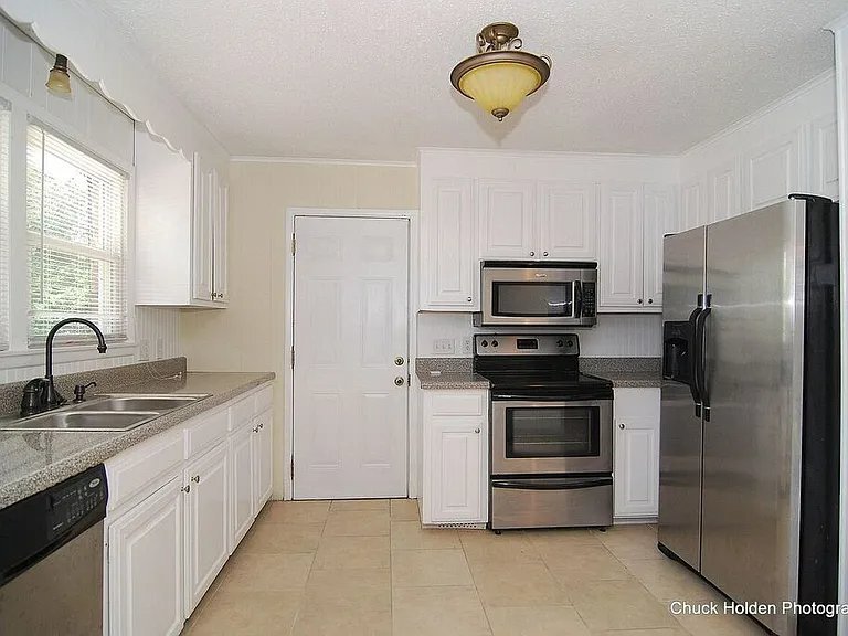 Building Photo - 6917 Brookfield Rd