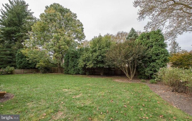Building Photo - 414 Gilpin Rd