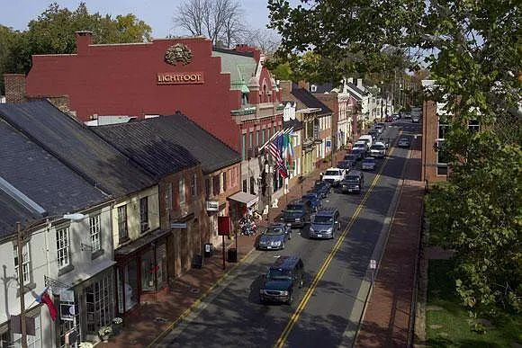 Building Photo - Great 3 bedroom in Leesburg