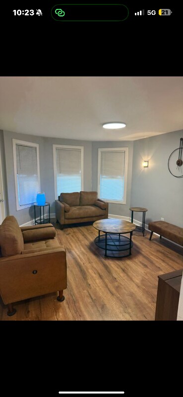 Building Photo - 5113 W Lexington St