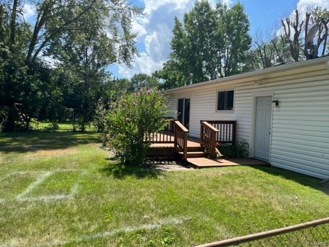 Building Photo - 2680 Knollwood Ln