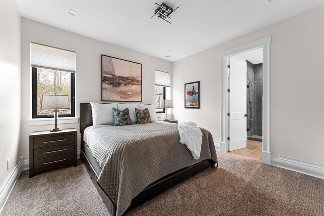 Building Photo - Basement Apartment For Rent
