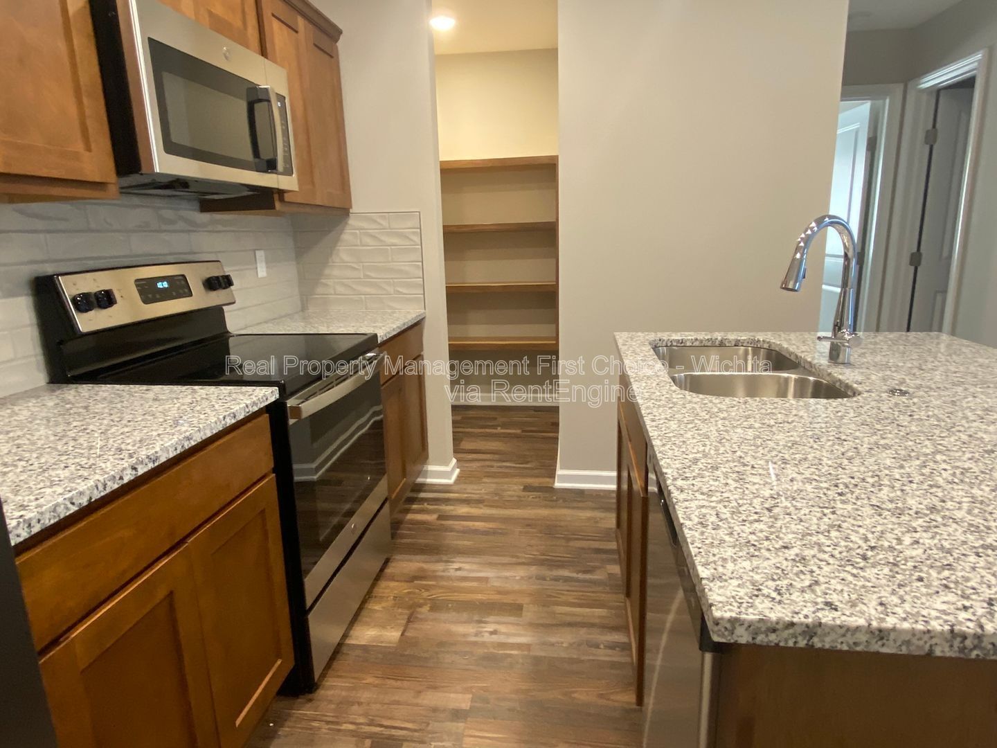 Building Photo - 10607 E Kinkaid Cir