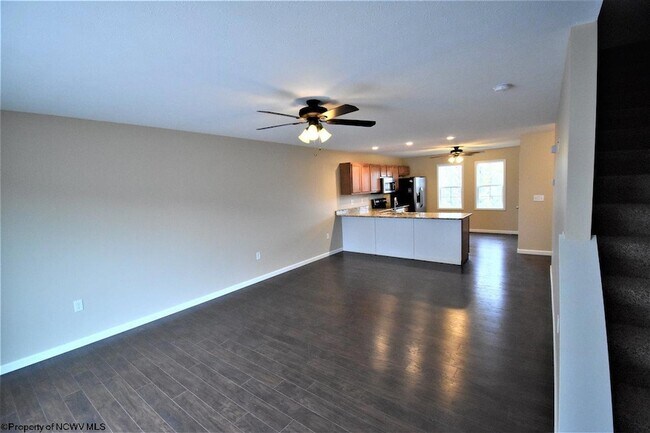 Building Photo - 425 Marlowe Cir