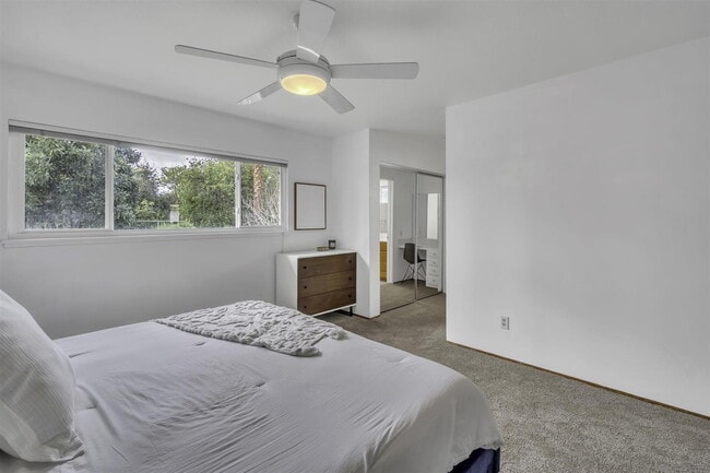 Building Photo - FULLY FURNISHED Mid-Century Modern 3 Bed R...