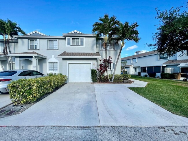 Building Photo - 1146 SW 44th Way