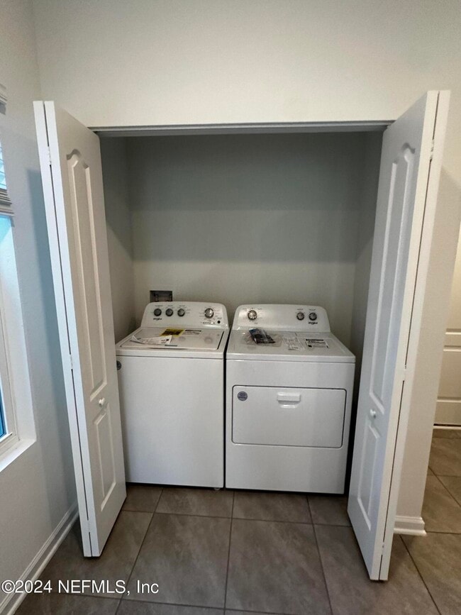 Building Photo - 35 Tidal Bch Ave