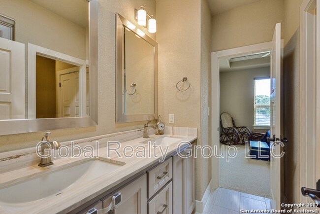 Building Photo - 10014 Basilone Ridge